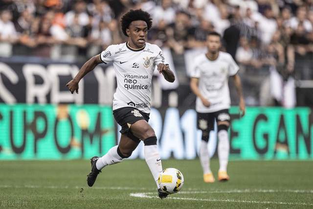 中国男篮将重新组队备战亚运 李凯尔周琦缺席